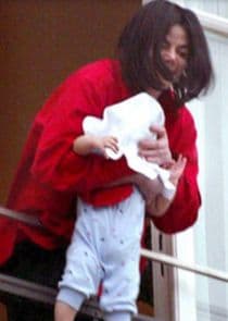 Most Shocking Moments in Pop thumbnail