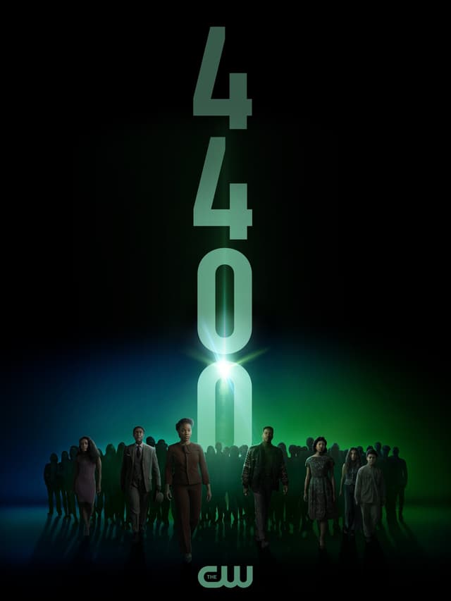 4400
