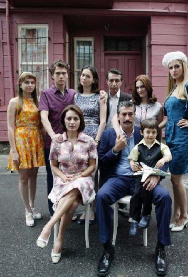 Öyle Bir Geçer Zaman Ki