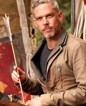 Sword, Musket and Machine Gun: Britain's Armed History